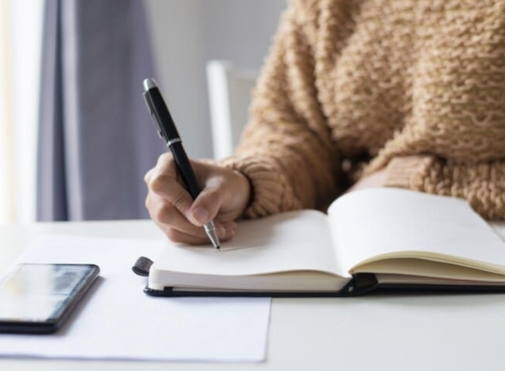 7 Easy Ways To Take Notes in Most Effective Way